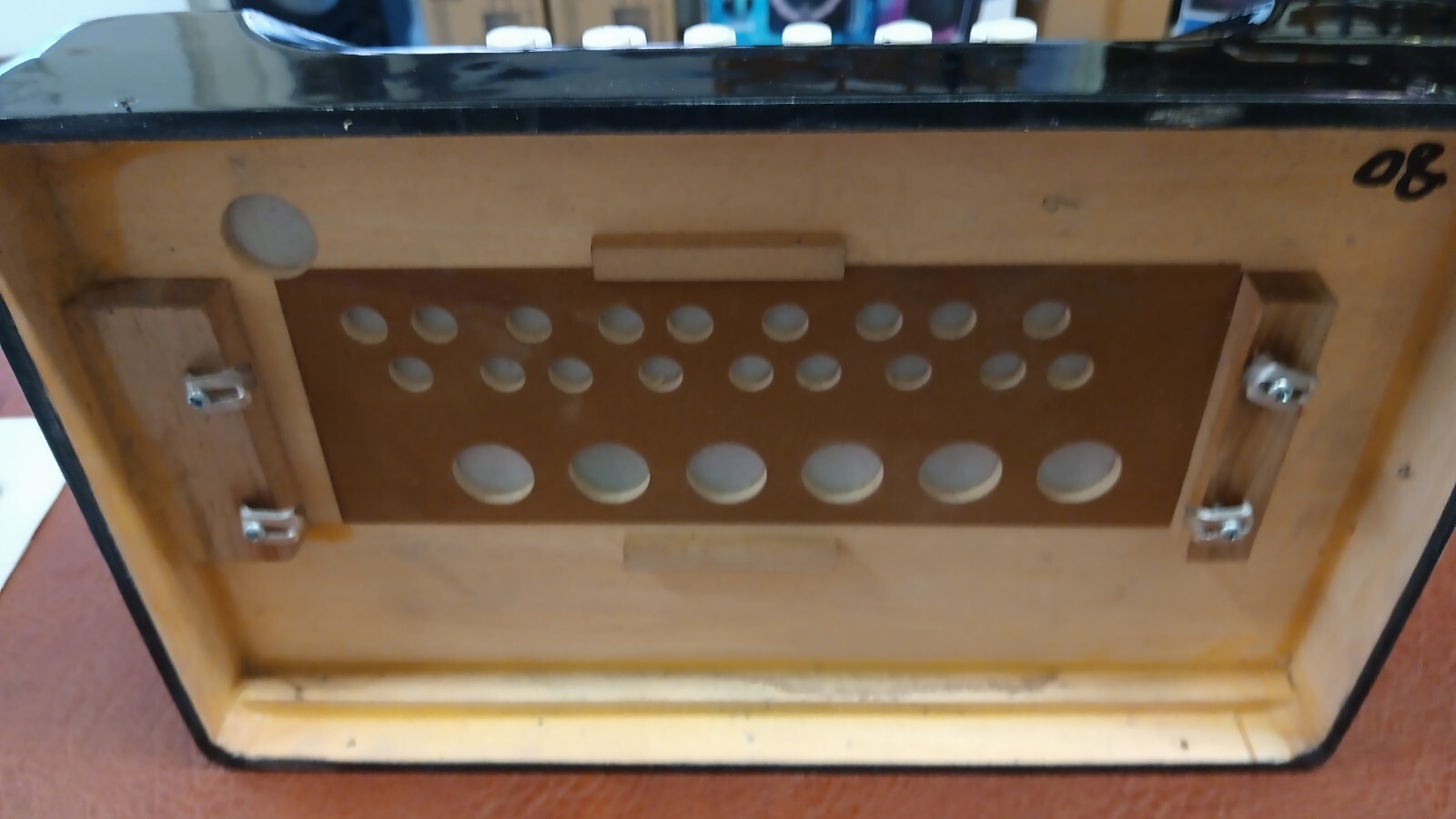 Picture 3 of 5