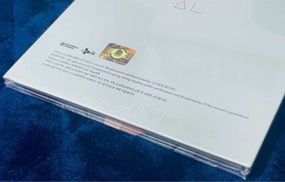 Loona 1/3 Love & Live 1st Mini Album A Version Limited
