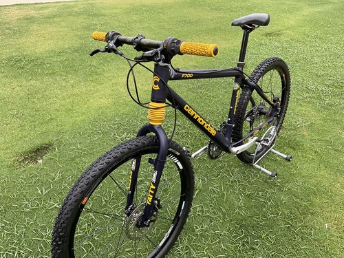 Cannondale F700 Mountain Bike 18 
