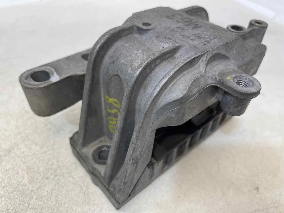 Se adapta a 10-14 VOLKSWAGEN GOLF GTI 2,0 L DIESTRO soporte de montaje del motor derecho OEM Foto 2 de 4