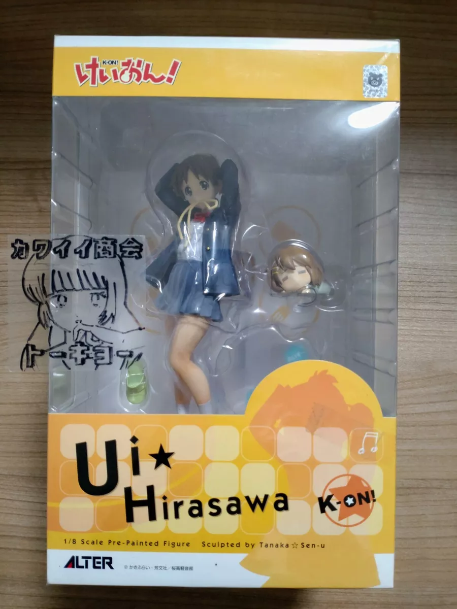 Alter K-ON!: Yui Hirasawa 1:8-Scale PVC Figure