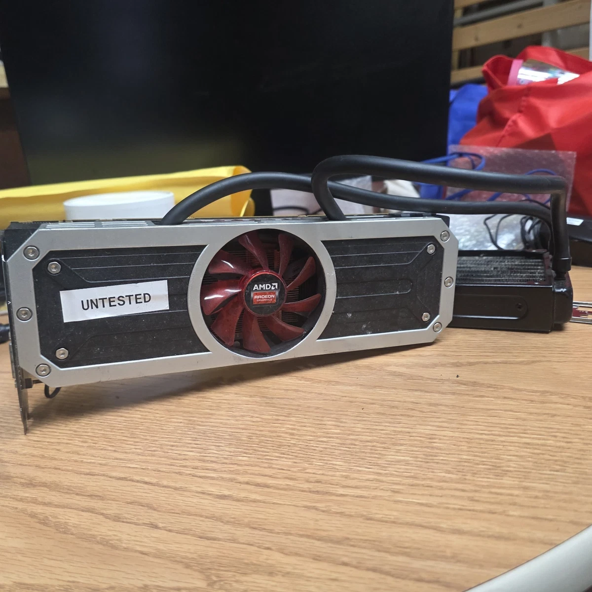 AMD Radeon R9 295X2 Chipset/GPU Model AMD Computer Graphics Cards