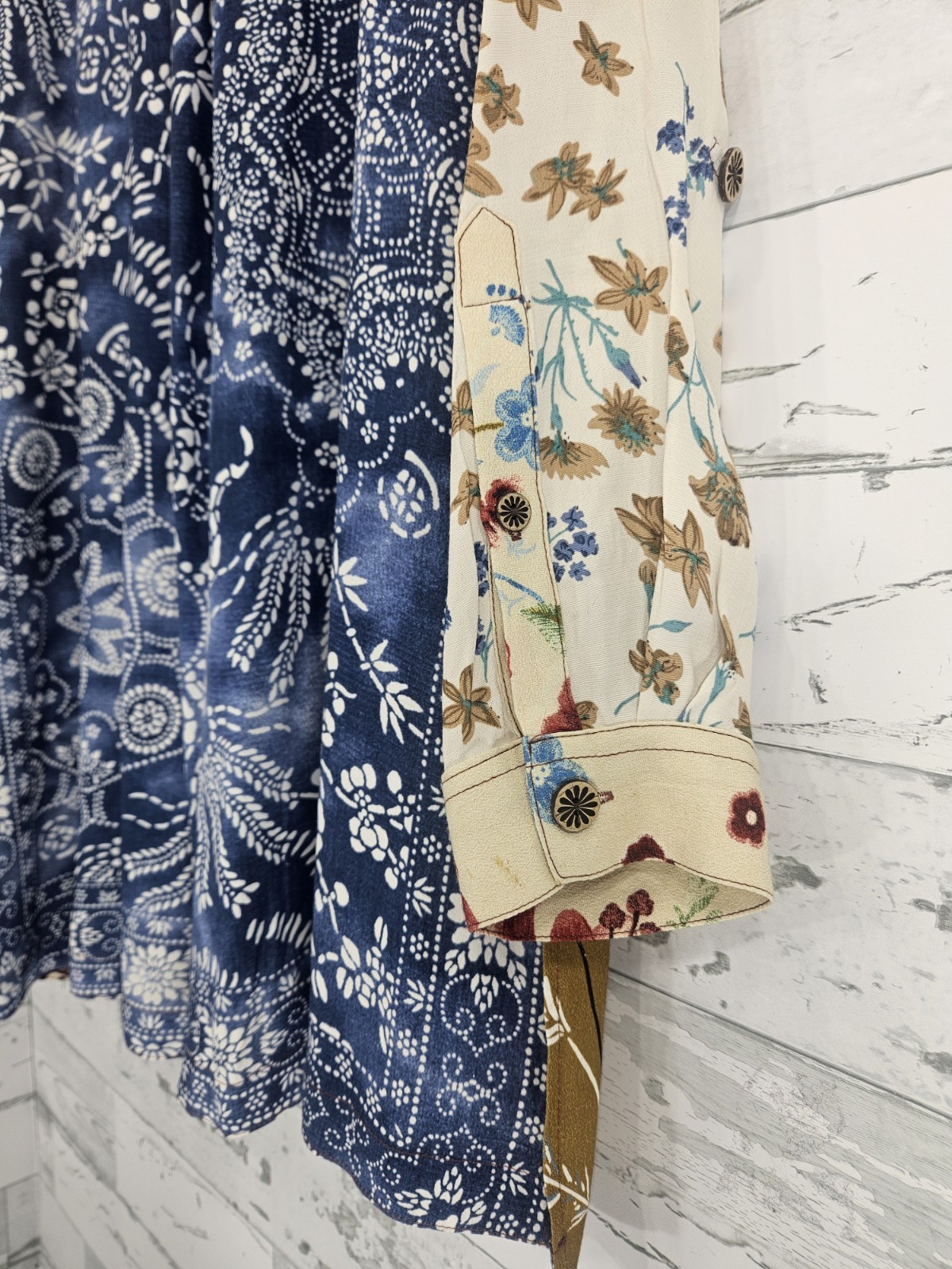 John Mark Womens Large Floral Patchwork Button Up… - image 5