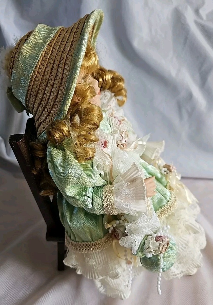 collectorsドール　椅子に座った女の子 Vintage Porcelain Doll Sitting On The Wooden Chair 13