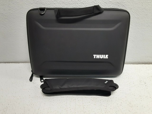 thule 13 laptop case