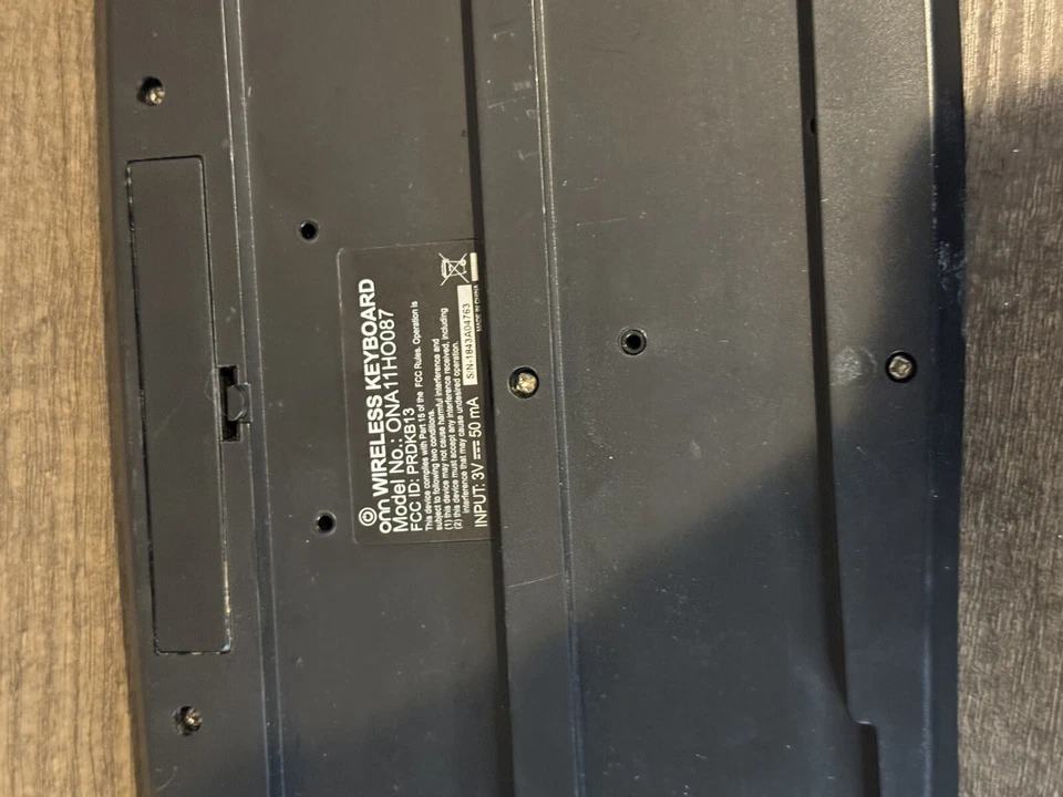 Onn ONA11HO087 Wireless Keyboard - Image 2 of 2