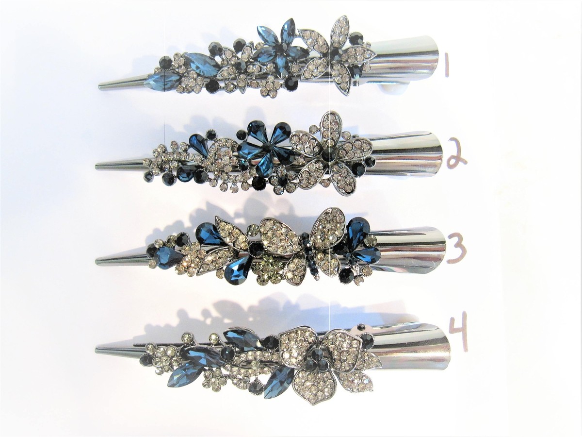 Alligator blue flower and butterfly hair claw clips with  display picture 1