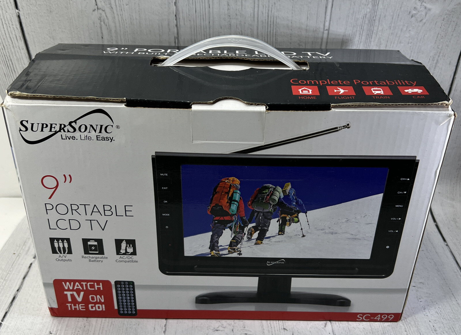 Supersonic 9" Portable Widescreen LCD TV w/ Digital TV Tuner & 720p Resolution