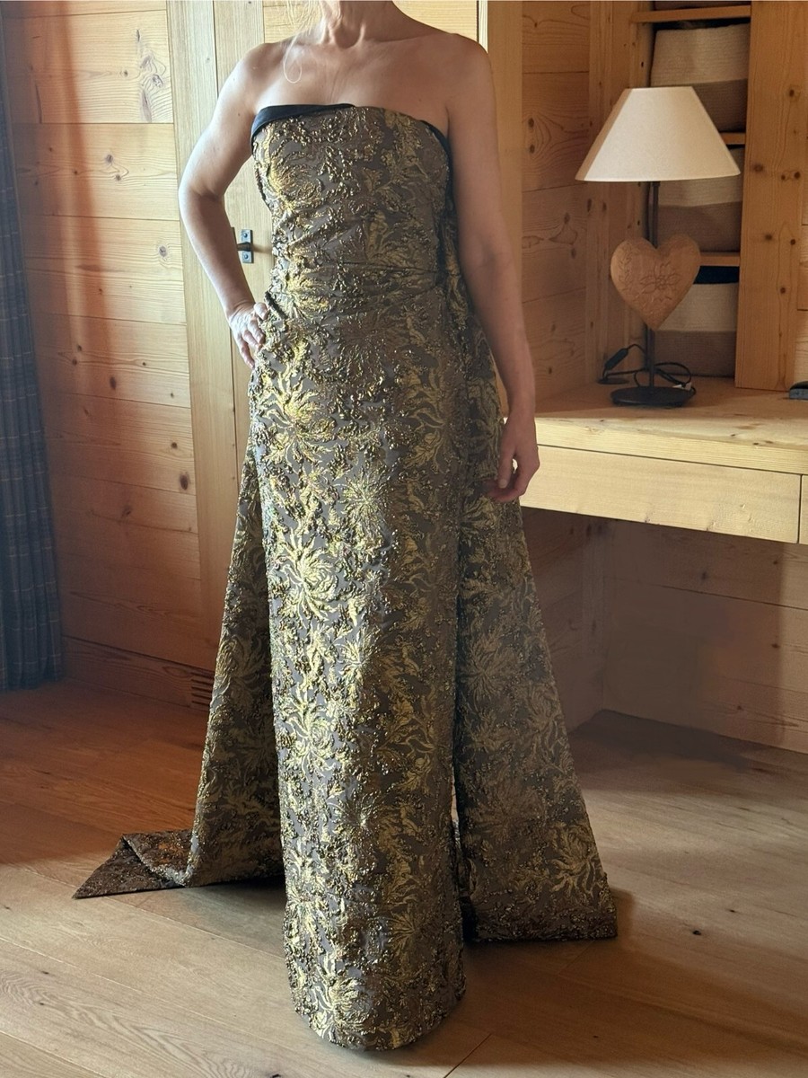 Oscar-worthy!! RARE Carolina Herrera gold brocade gown with train, NWT,