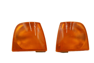 PAIR ORANGE FRONT ARROW LIGHTS FOR AUDI 100 SINCE 1988 1990