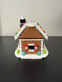LEGO 40139 Gingerbread House 2015 Complete w/ Instructions Retired Christmas