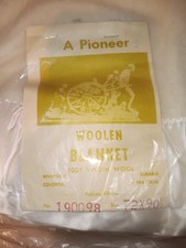 Vintage A Pioneer, Woolen blanket 100 virgin wool, 72x90, 41/2 lbs