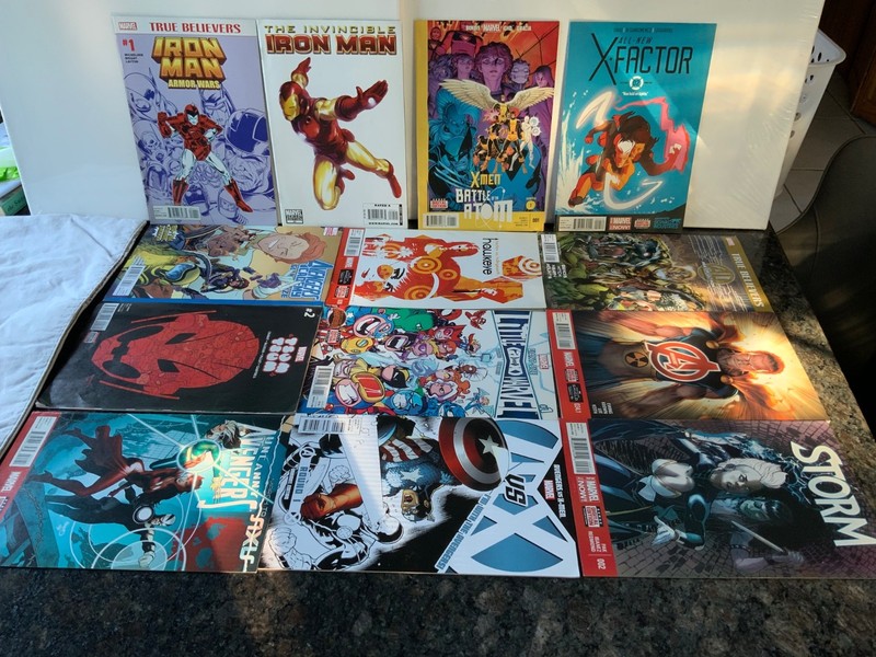 Marvel Comics Captain America IRONMAN ETC Assorted Lot (11 Comics) EUC