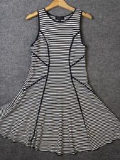 Karen Kane Stripe Fit Flare Dress Women's Medium Navy White Sleeveless USA