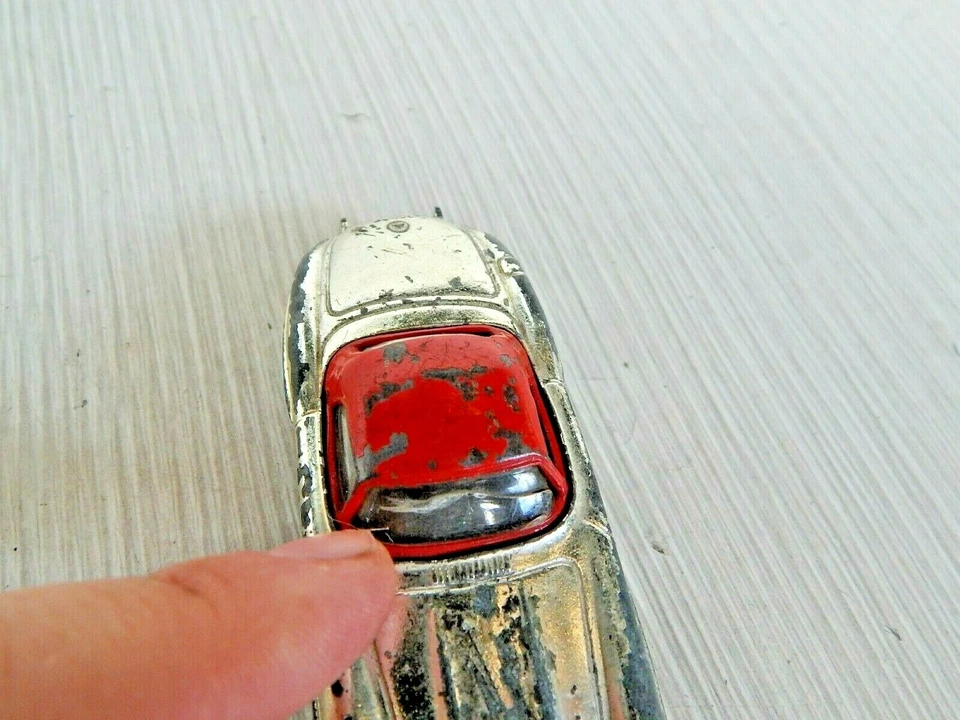 CORGI TOYS MERCEDES BENZ 300 SL ROADSTER 1:43 - Immagine 3 di 4