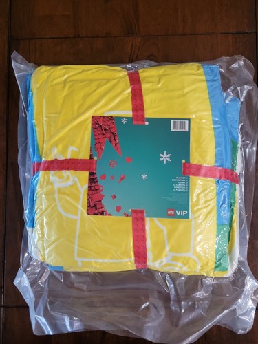 Lego New 2022 VIP Fleece Blanket 5007622 New Factory Sealed