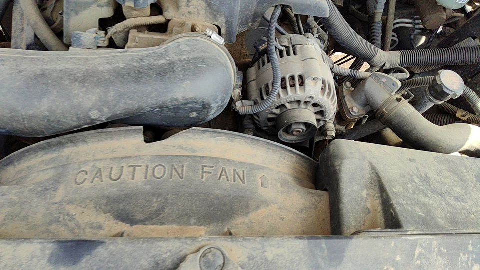 2001-2007 Silverado 2500 Hd radiador ventilador de refrigeração cobertura OEM caixa de plástico 8,1l - Imagem 4 de 4