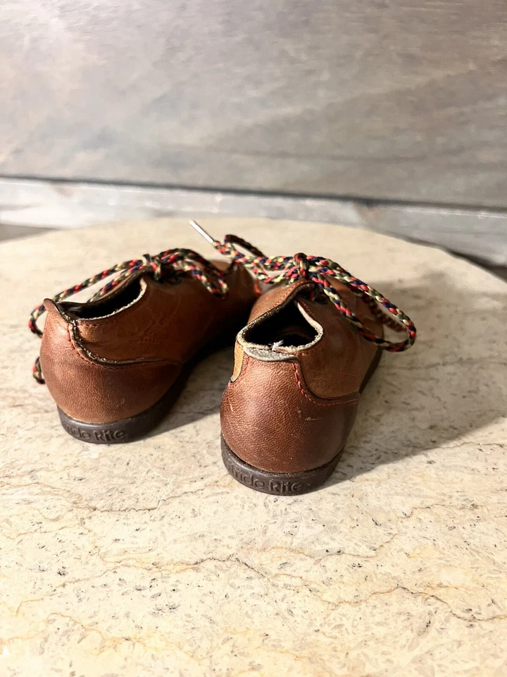 Винтажная кожаная деревянная обувь для ходьбы Stride Rite НА ШНУРОВКЕ РАЗМЕР 4,5D ЖЕЛТОВАТО-КОРИЧНЕВАЯ - Изображение 4 из 4