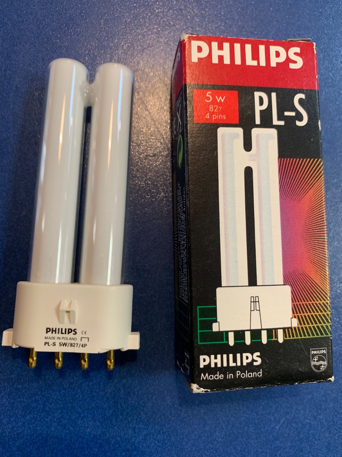 PHILIPS Master PL-S 2P Compact Fluorescent Lamp 5W 827 Warm White Deluxe 4P 2G7
