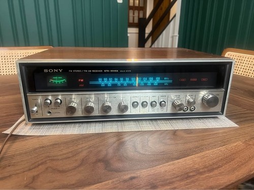 Sony STR-6046A Vintage Wood Grain AM/FM Stereo Receiver