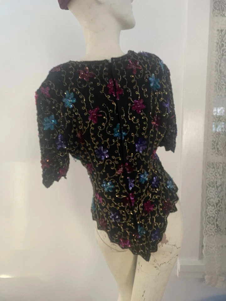 Camisa top vintage Laurence Kazar con cuentas lentejuelas seda negra años 80 India Boho Glam Foto 3 de 4