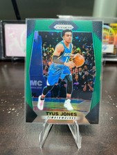 2017-18 Panini Prizm - Tyus Jones #89 Green Prizm