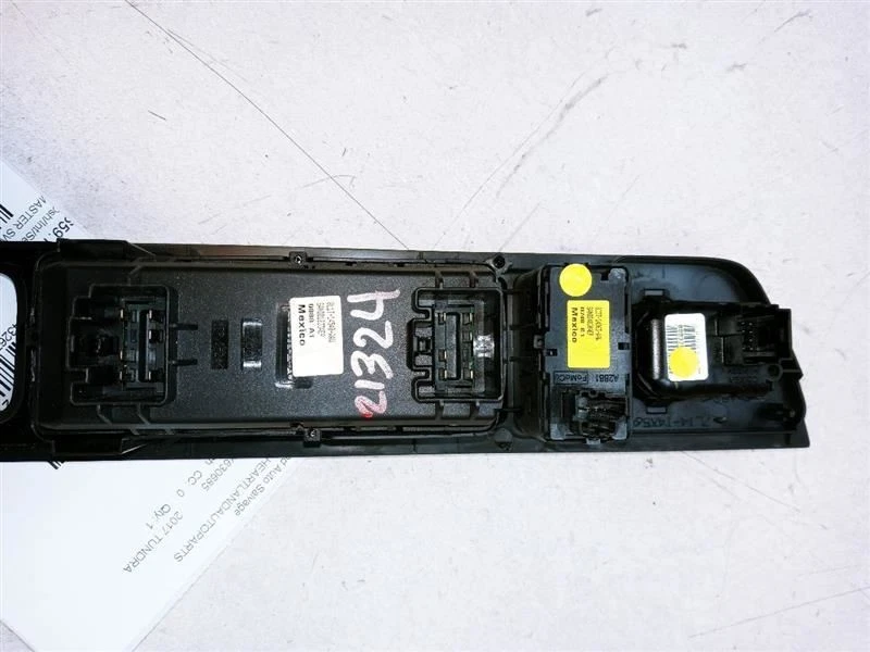 Toyota Tundra SR5 2017 conductor izquierdo maestro interruptor de ventana eléctrica fabricante original usado  Foto 4 de 4