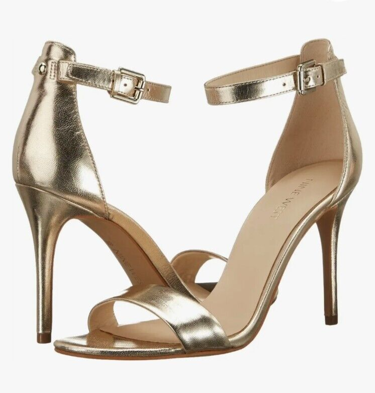 Nine West Women's Mana Metallic Dress Sandal Heel Light Gold