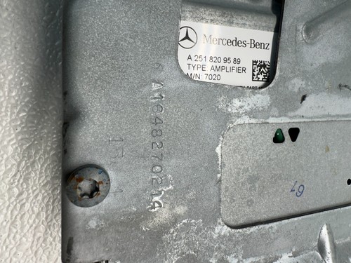 2006-2008 MERCEDES ML350 R350 GL450 Radio Amplifier Harman A2518209589 - Picture 12 of 14