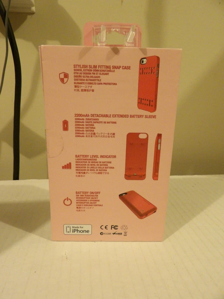 Batería híbrida Boostcase para iPhone 5: Funda protectora/Funda de batería adjuntable Foto 2 de 4