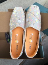 toms white bunny canvas women's classics