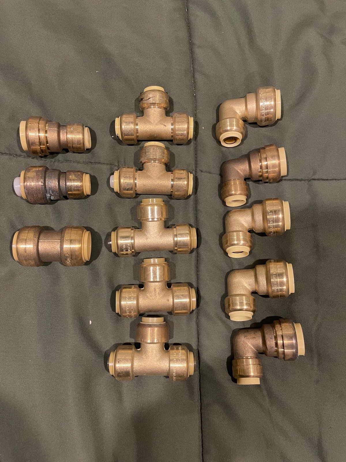 13 Brass Push-To-Connect Plumbing Fittings (Tees, Couplings, Elbows)
