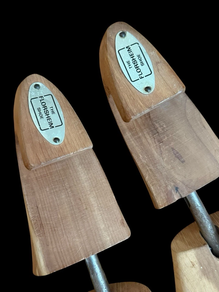 Винтажные мешки для пыли The Royal Imperial Florsheim и пара больших обувных деревьев - Изображение 3 из 4