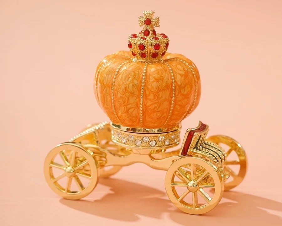 3 Retro A-Royal Pumpkin Carriage Jewelry Box & Figurines - Vintage Luxury Decor View 3
