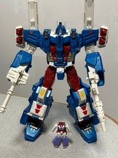 Transformers Legends LG14 Ultra Magnus Action Figure, Excellent Condition