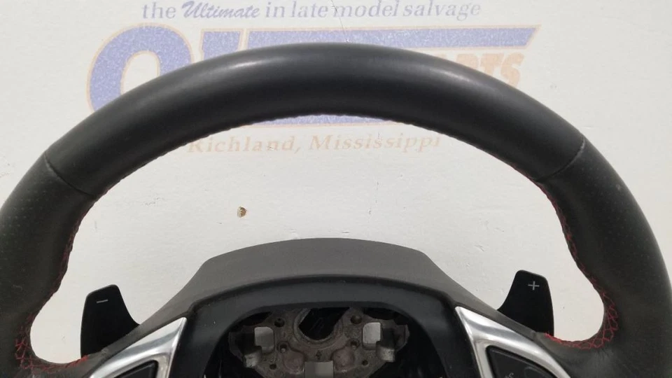 16 CHEVY CAMARO SS VOLANTE TÉRMICO CON MANDOS CUERO NEGRO Foto 2 de 4