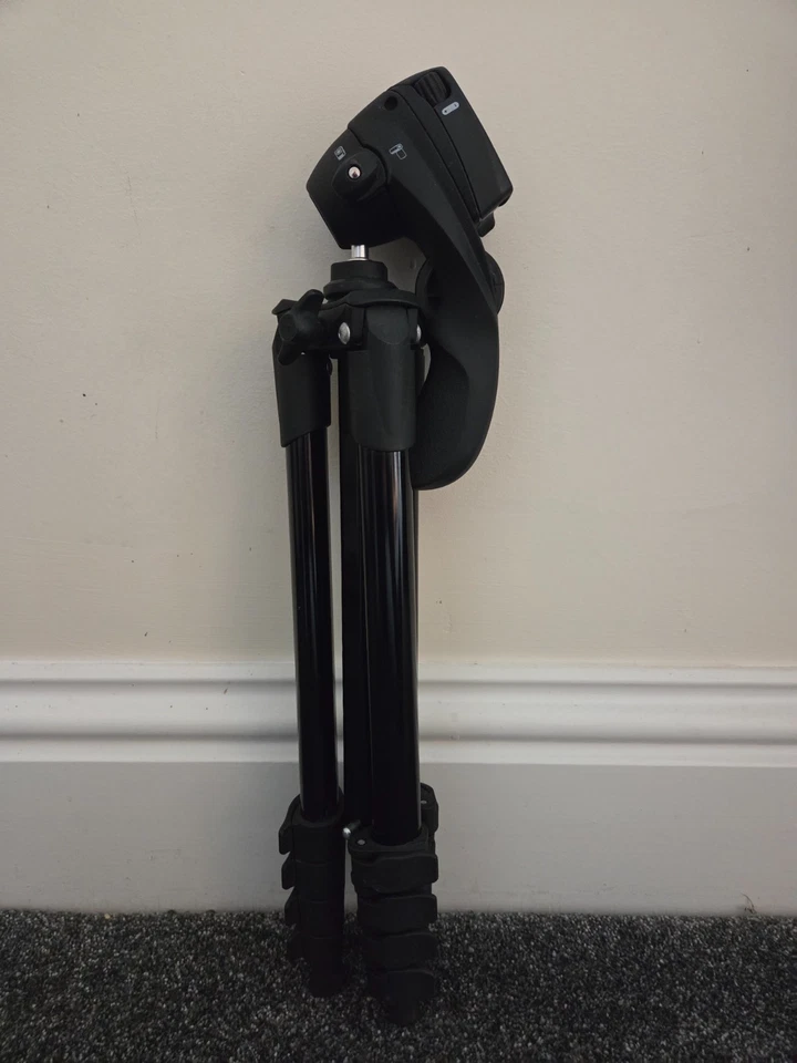 Manfroto Tripod Compact Action MKCOMPACTACN-BK, excellent condition - Image 4 of 4