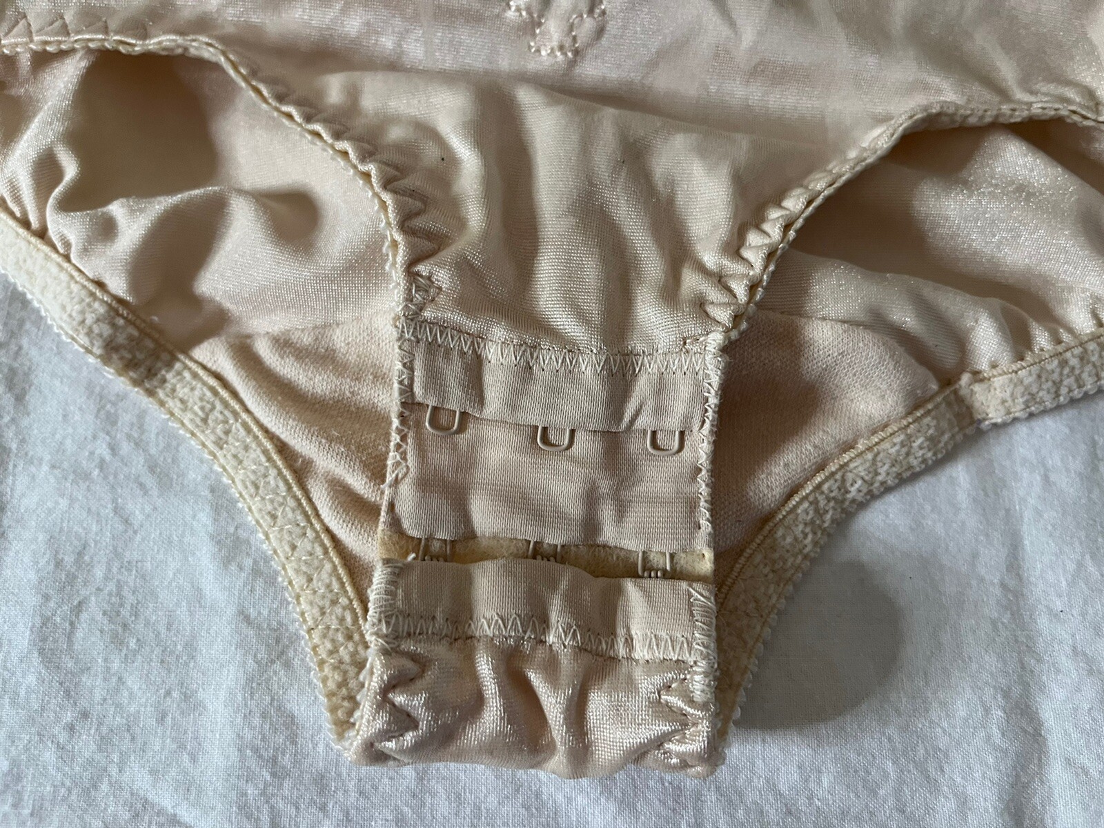 JC PENNEY ADONNA Bodysuit Shaper Girdle USA 38B Ivory Corset Vintage