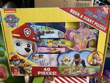 Paw Patrol First Look and Find Book and Giant Puzzle. 40 Pieces