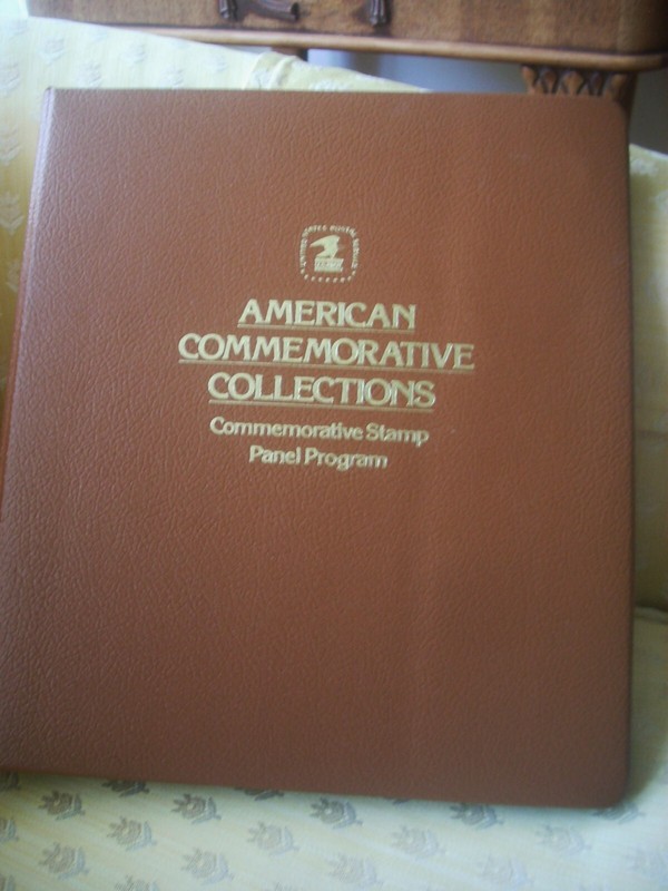 USPS American Commemorative Collection FIRST DAY STAMP ALBUM 23 Pages 1977-1978