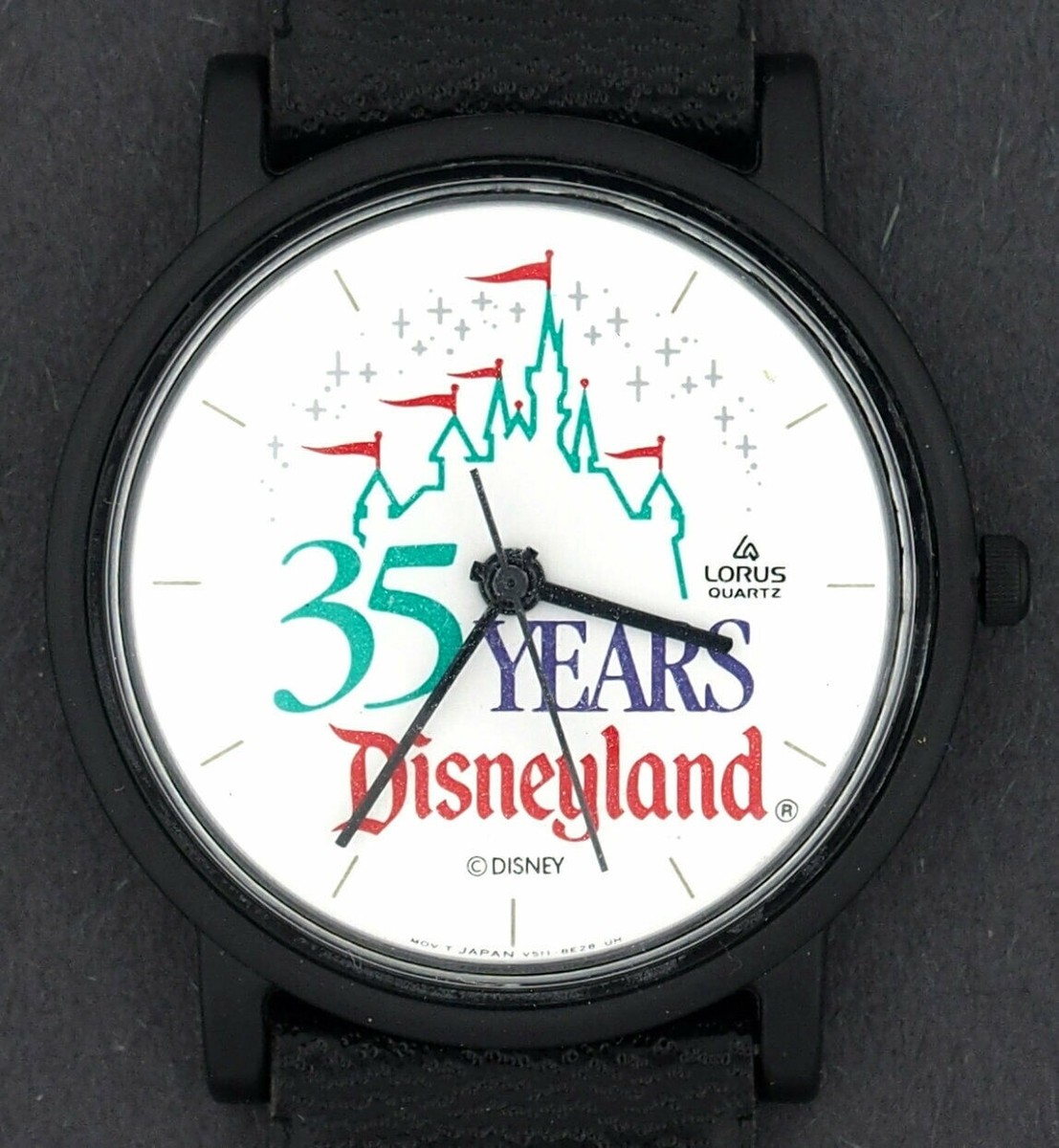 Lorus 35 years Disneyland Advertising Character Watch in  display picture 1