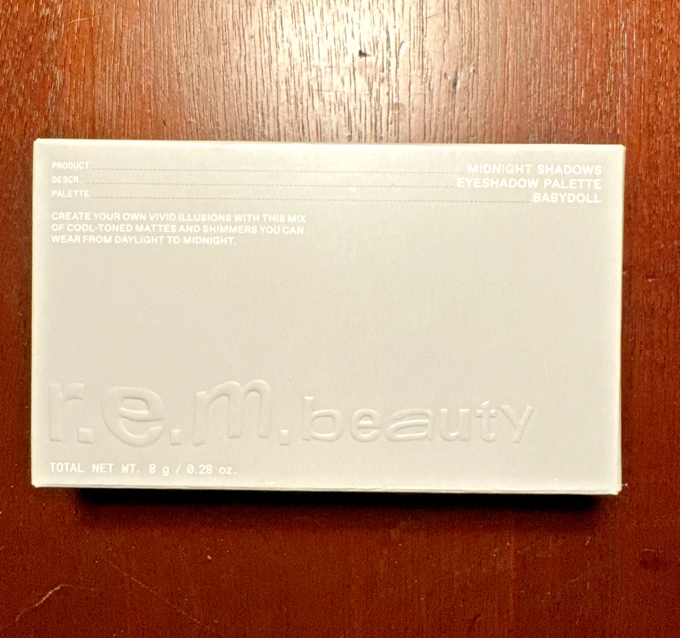 .e.m. beauty Midnight Shadows Eyeshadow Palette – Babydoll – NEW - Image 2 of 4