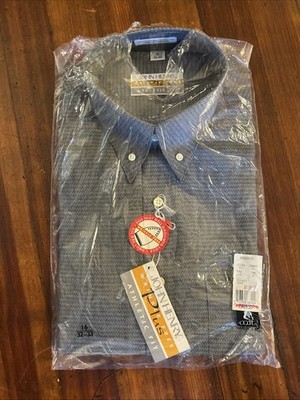 John Henry Plus Wrinkle Free Athletic Fit oxford striped dress shirt 16 32/33.