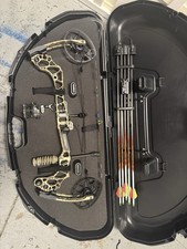Mathews Triax RH Compound Bow