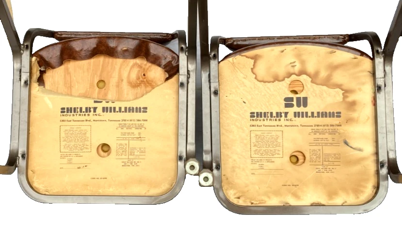 ВИНТАЖНЫЙ НАБОР ИЗ 2 ВИНИЛОВЫХ МЕТАЛЛИЧЕСКИХ СТУЛЬЕВ Shelby Williams Industries Inc. с обивкой - Изображение 3 из 3