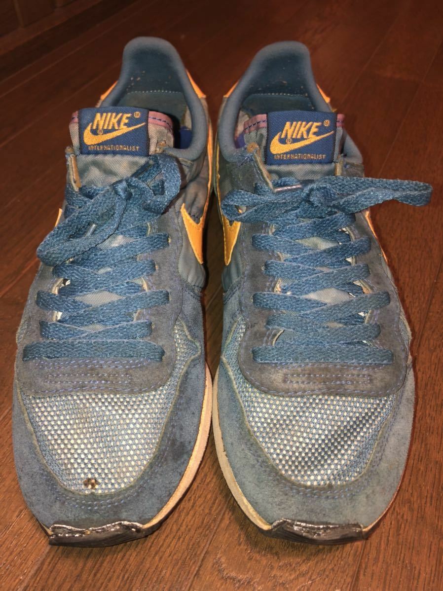 nike internationalist blue and yellow