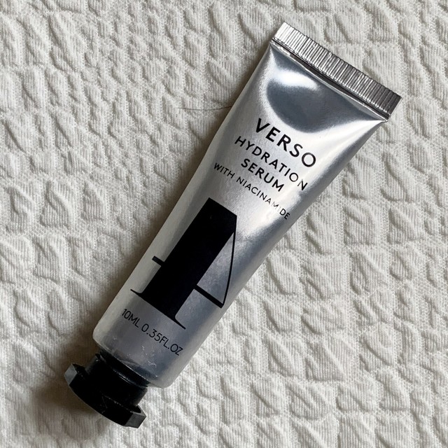 verso hydration serum with niacinamide