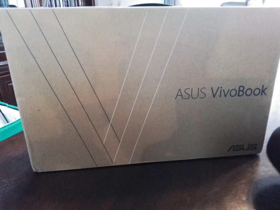 ASUS VivoBook S13 S333JA-DS51 13.3" (512GB SSD, Intel Core i5 10th Gen., 3.60... - Image 4 of 4