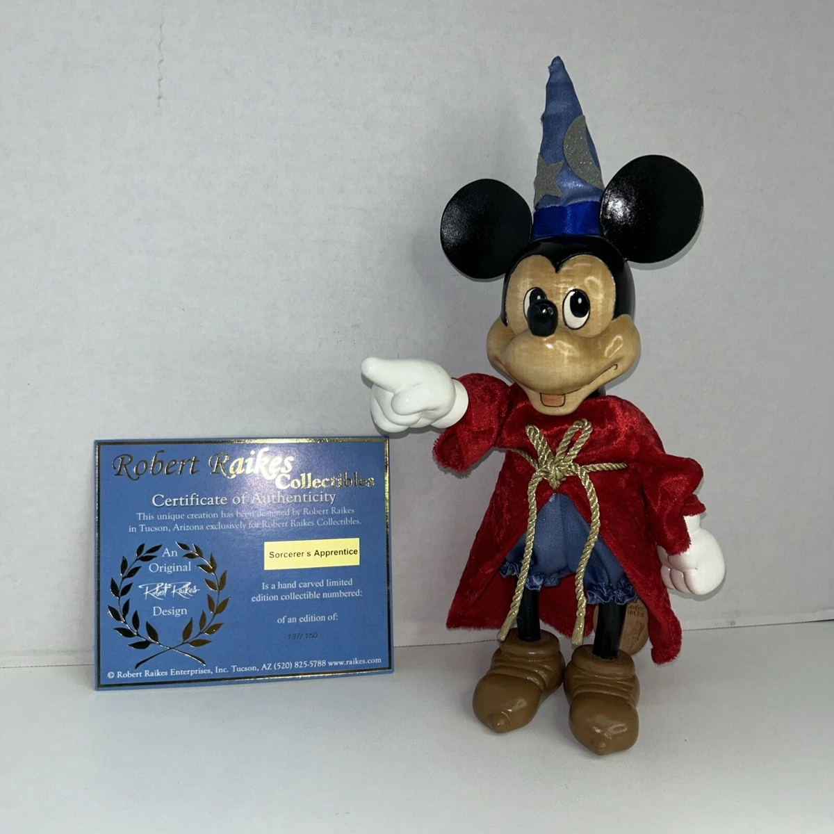 Mickey Mouse Disney Limited Edition Collectibles (1968-Now) for