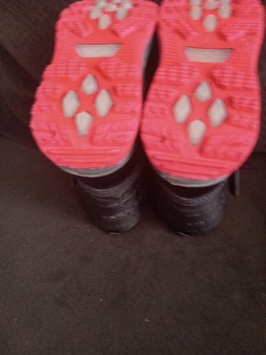 CARTER’s Light Up Soles, Easy On/Off Toddlers Black Snow Boots Size 12 - Picture 11 of 11